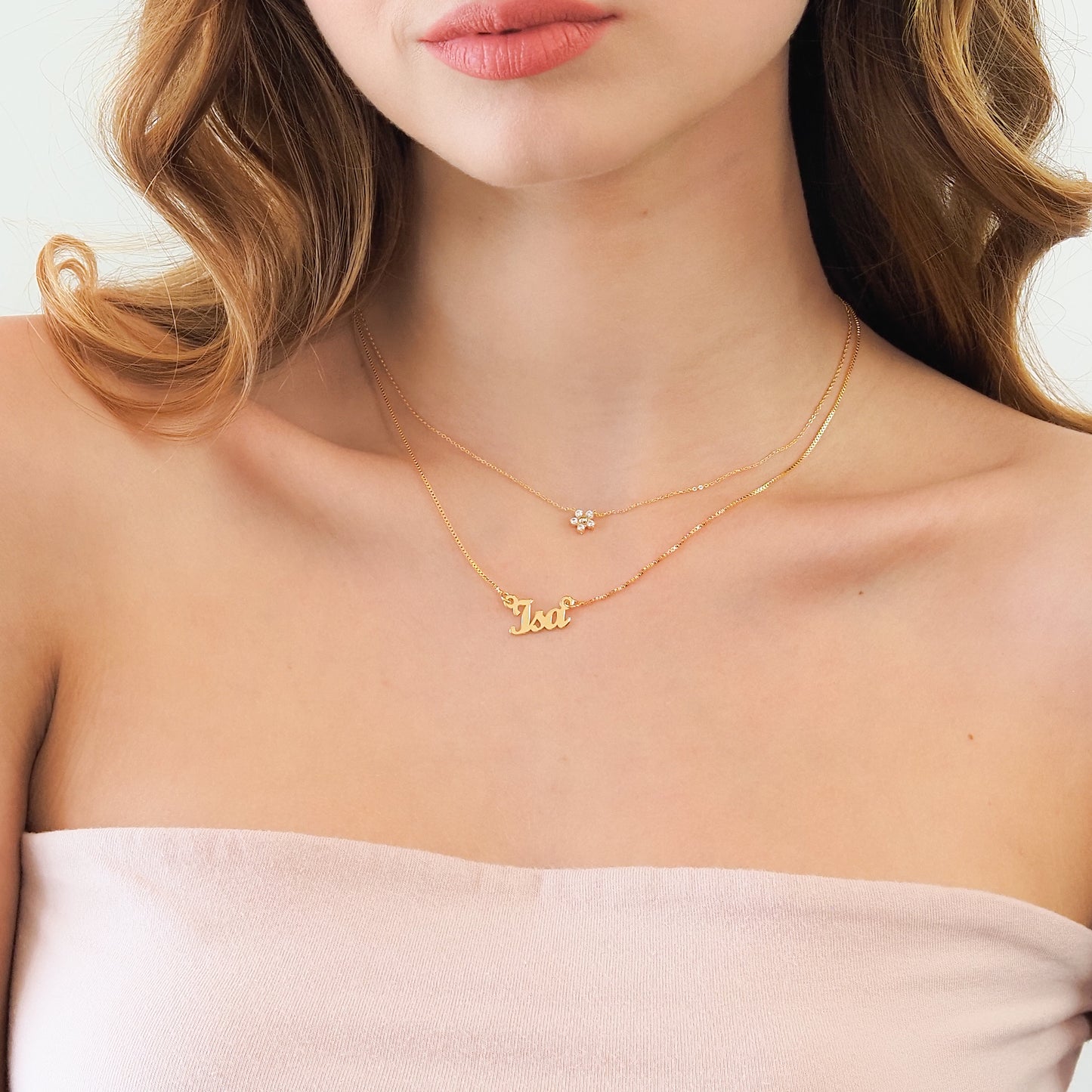 Colar flor zirconia dourado