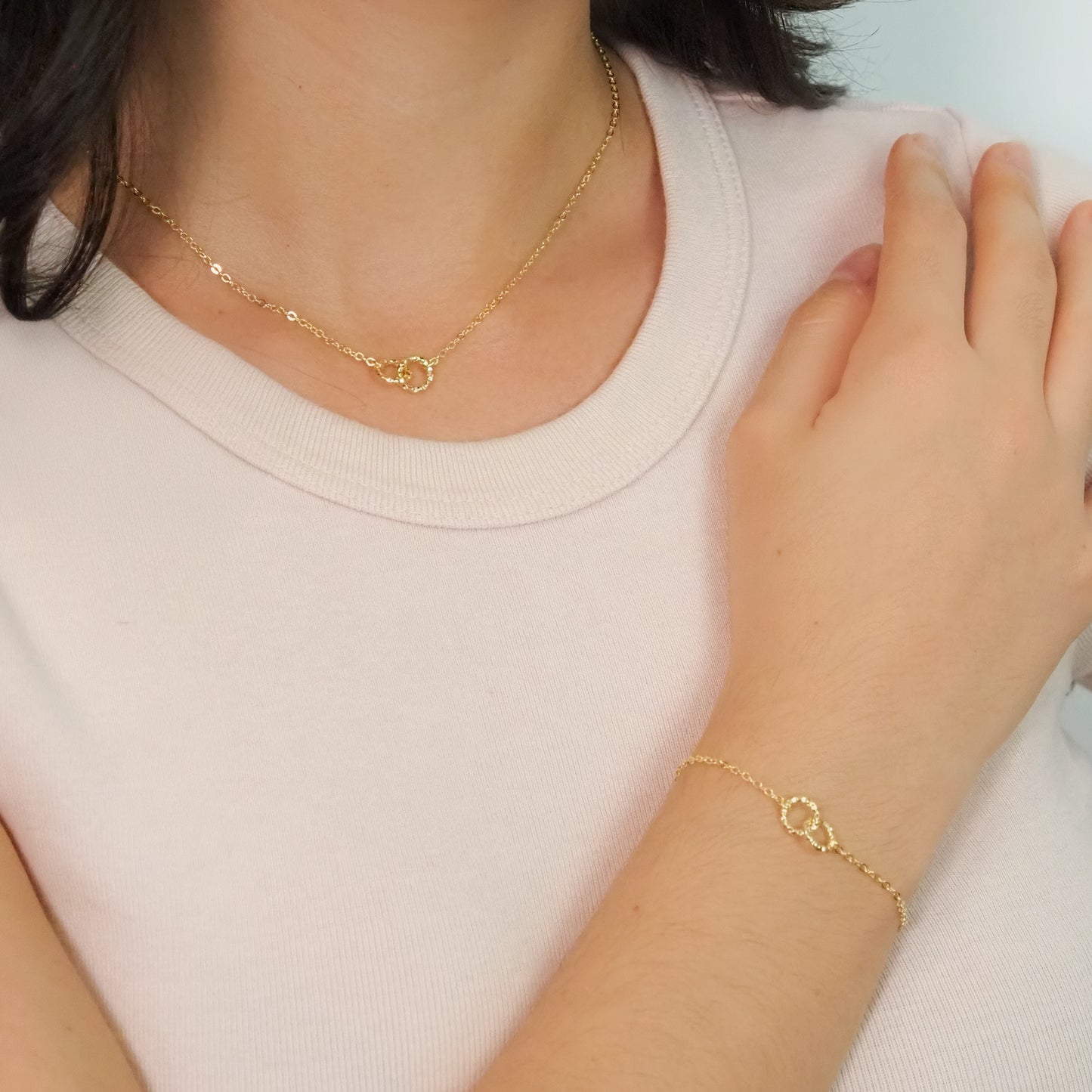 Kit colar e pulseira aliança dourado