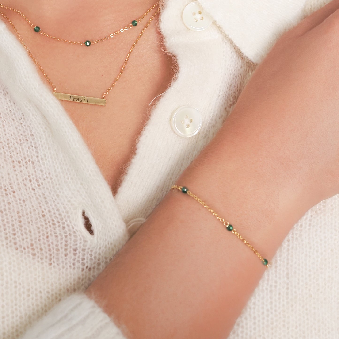 Pulseira pedrinhas verde dourado