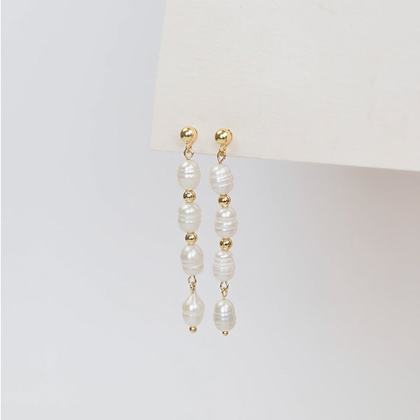 Brinco pérolas dourado