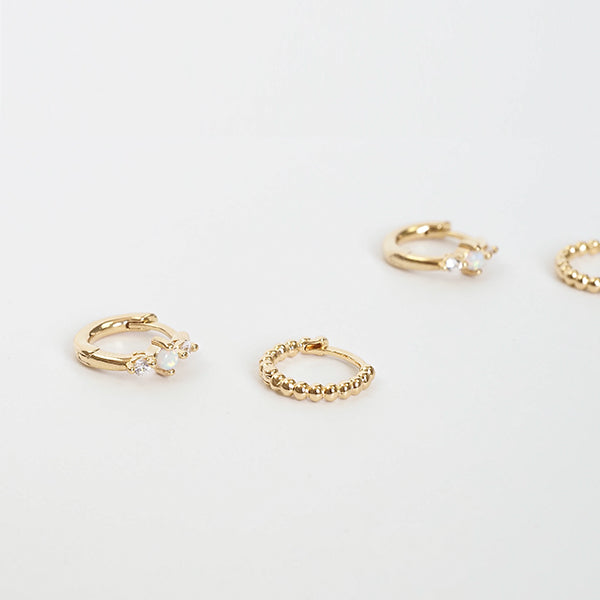 Dupla argola opala e bolinhas dourado - margê atelier