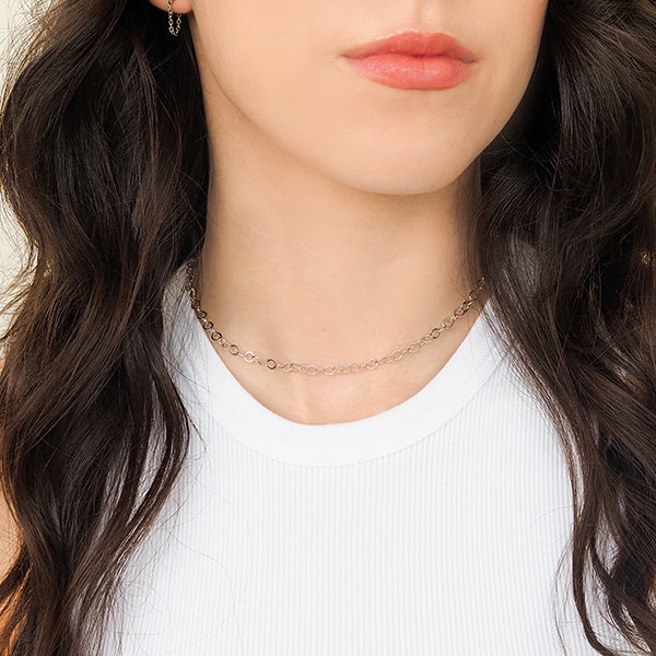 Choker elos círculos prateada