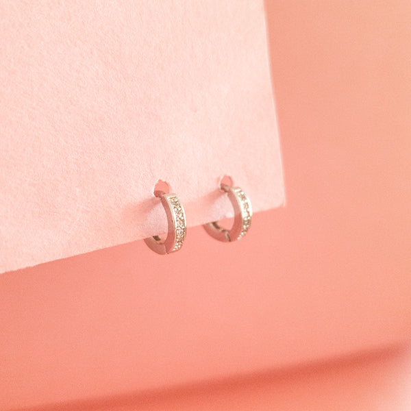 Argola zirconias prateada PP - margê atelier