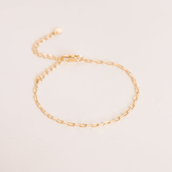 Pulseira elos fininha dourada