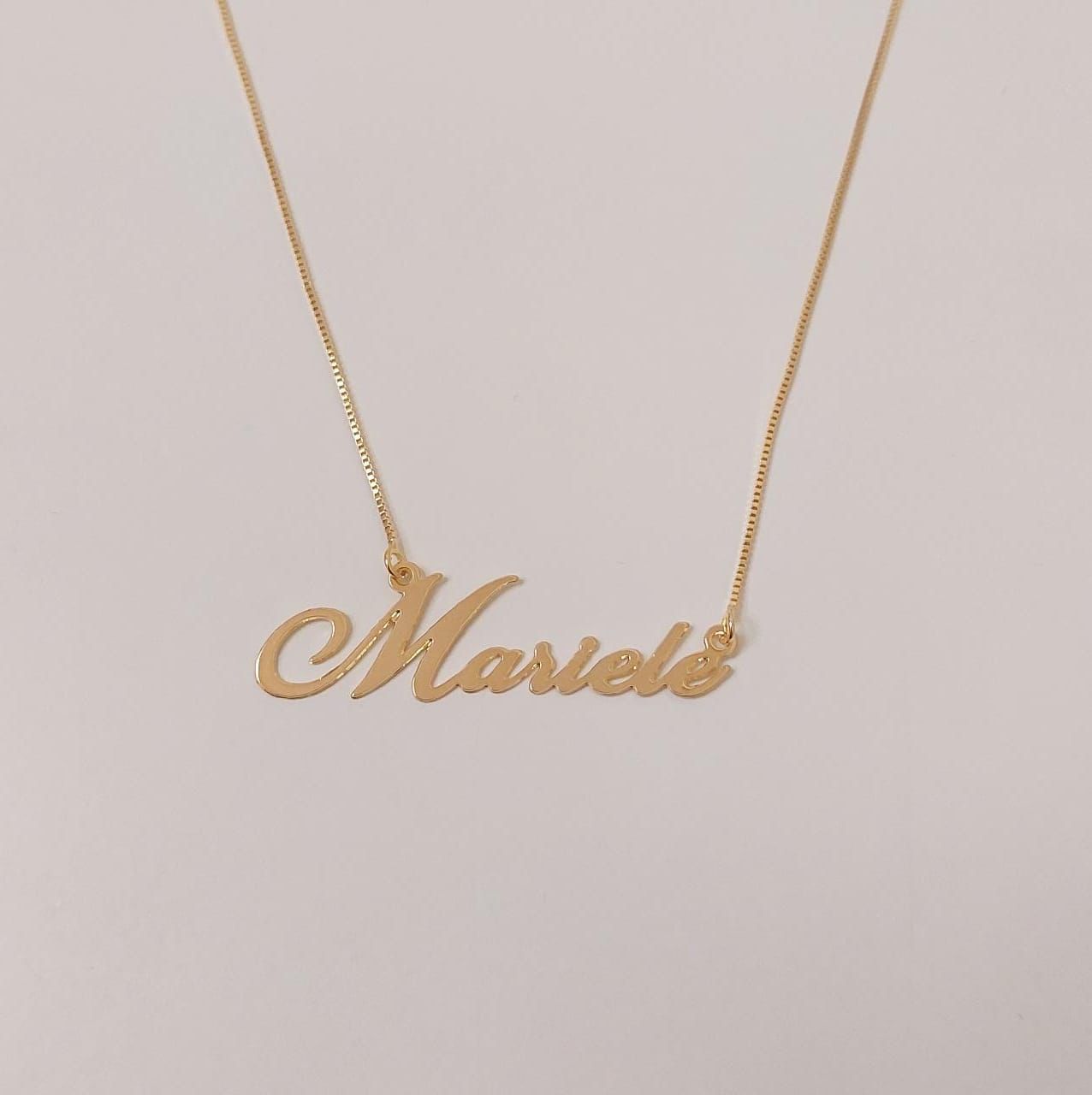 Colar Nome personalizado dourado