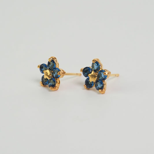 Brinco florido zirconia azul dourado - margê atelier