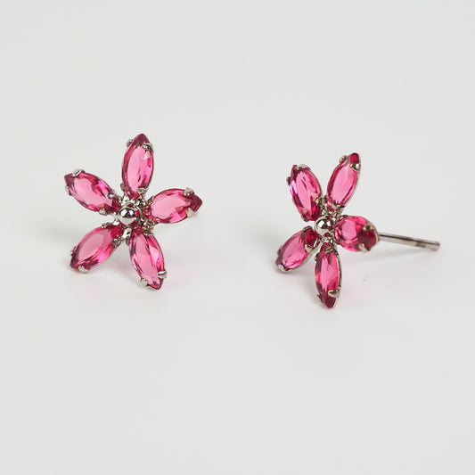 Brinco pétala rosa prateado - margê atelier