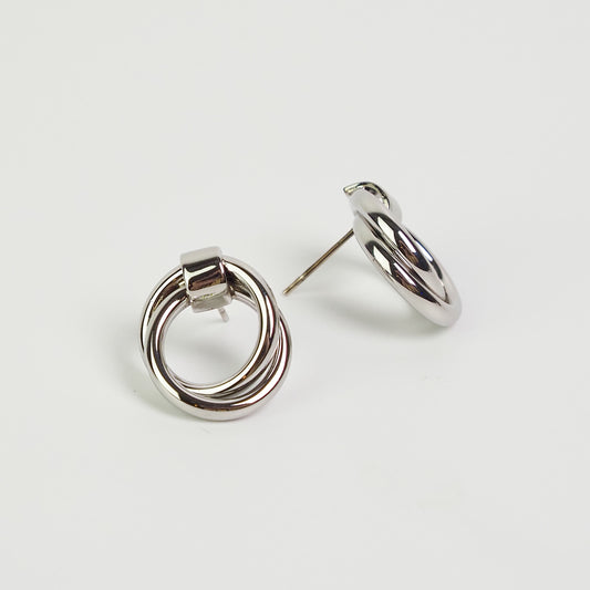 Brinco circo prateado - margê atelier
