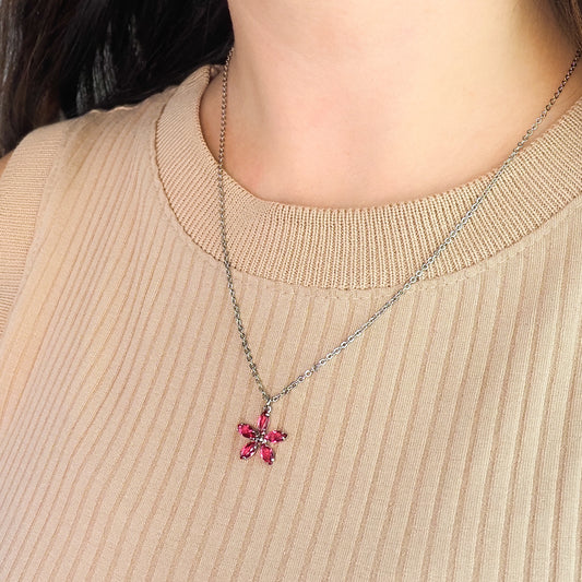 Colar pétala rosa prateado - margê atelier