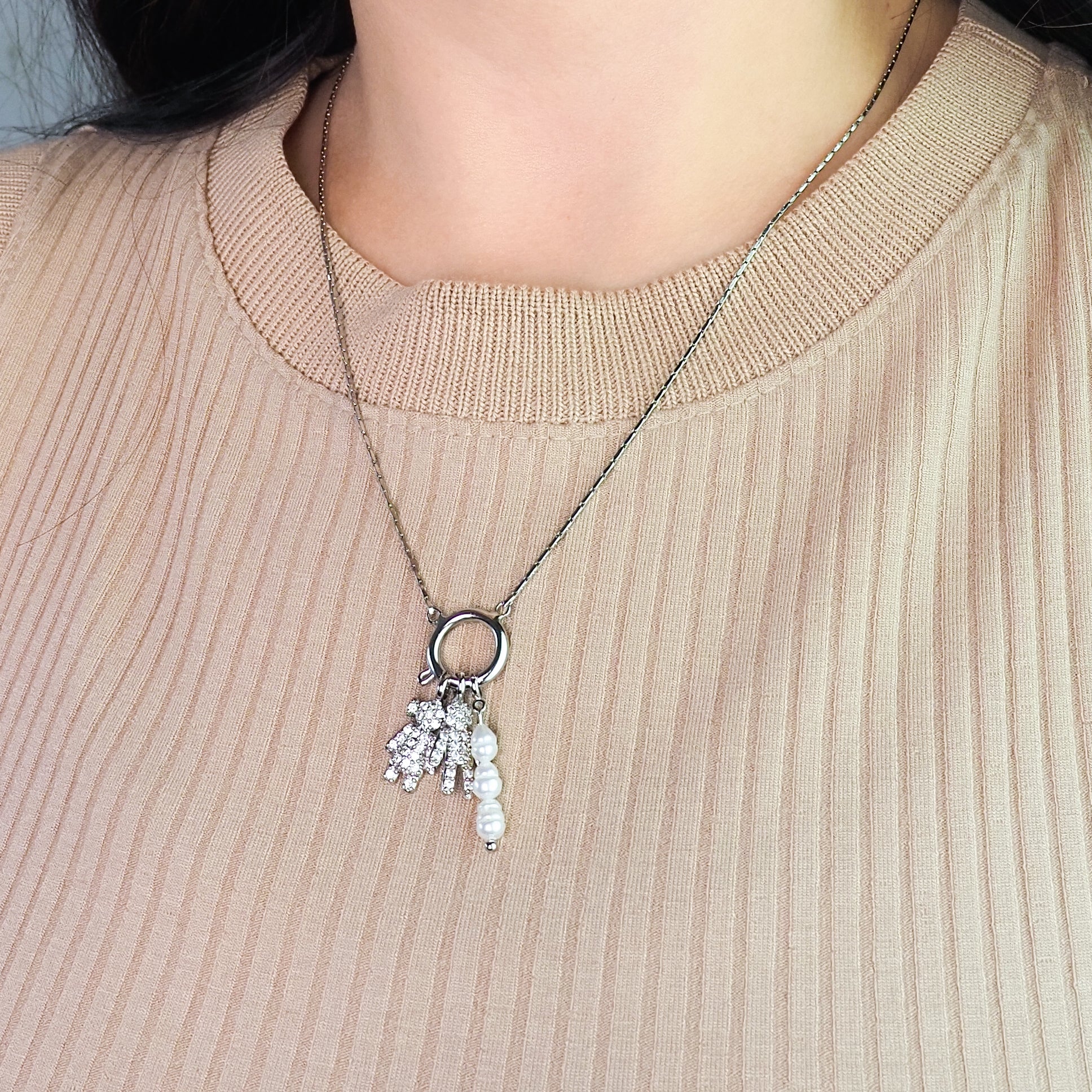 Charm menino zirconias prateado - margê atelier