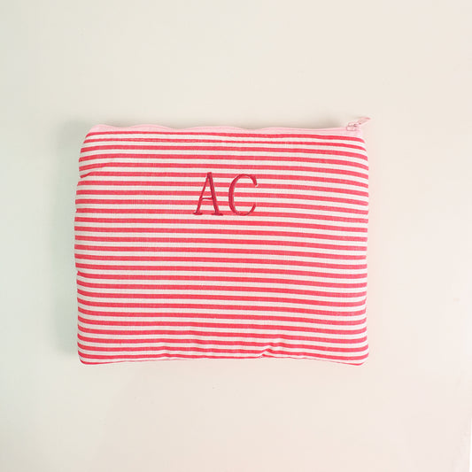 Necessaire Envelope Inicial Mini Listras vermelha - margê atelier