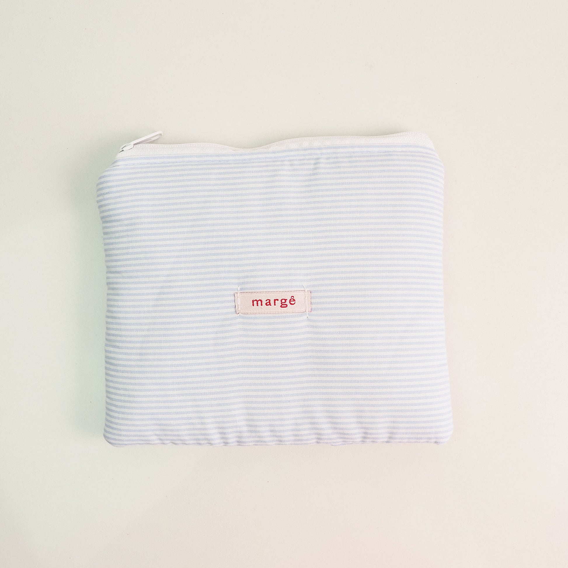 Necessaire Envelope Inicial Mini Listras azul - margê atelier