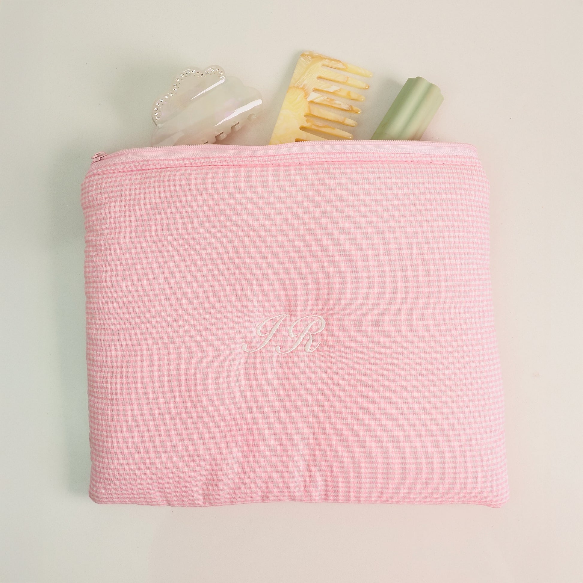 Necessaire Envelope Inicial vichy - margê atelier