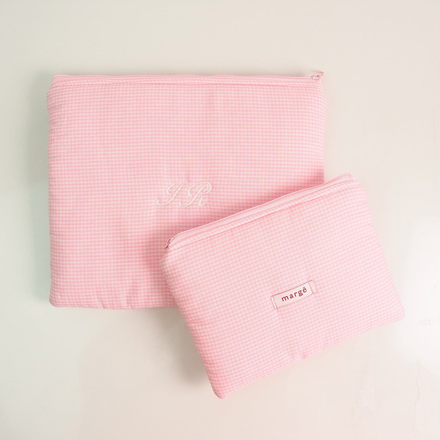 Necessaire Envelope Inicial vichy - margê atelier
