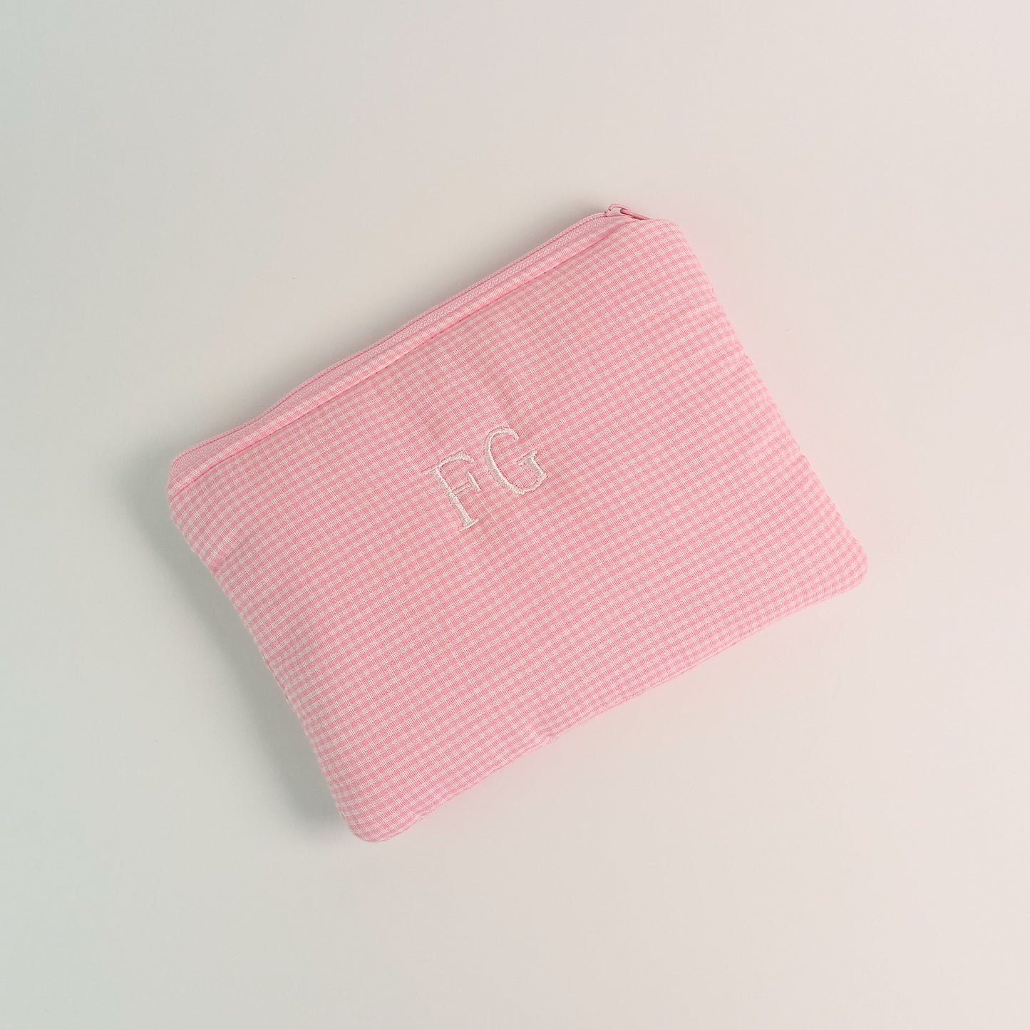 Necessaire Envelope Inicial Mini vichy - margê atelier