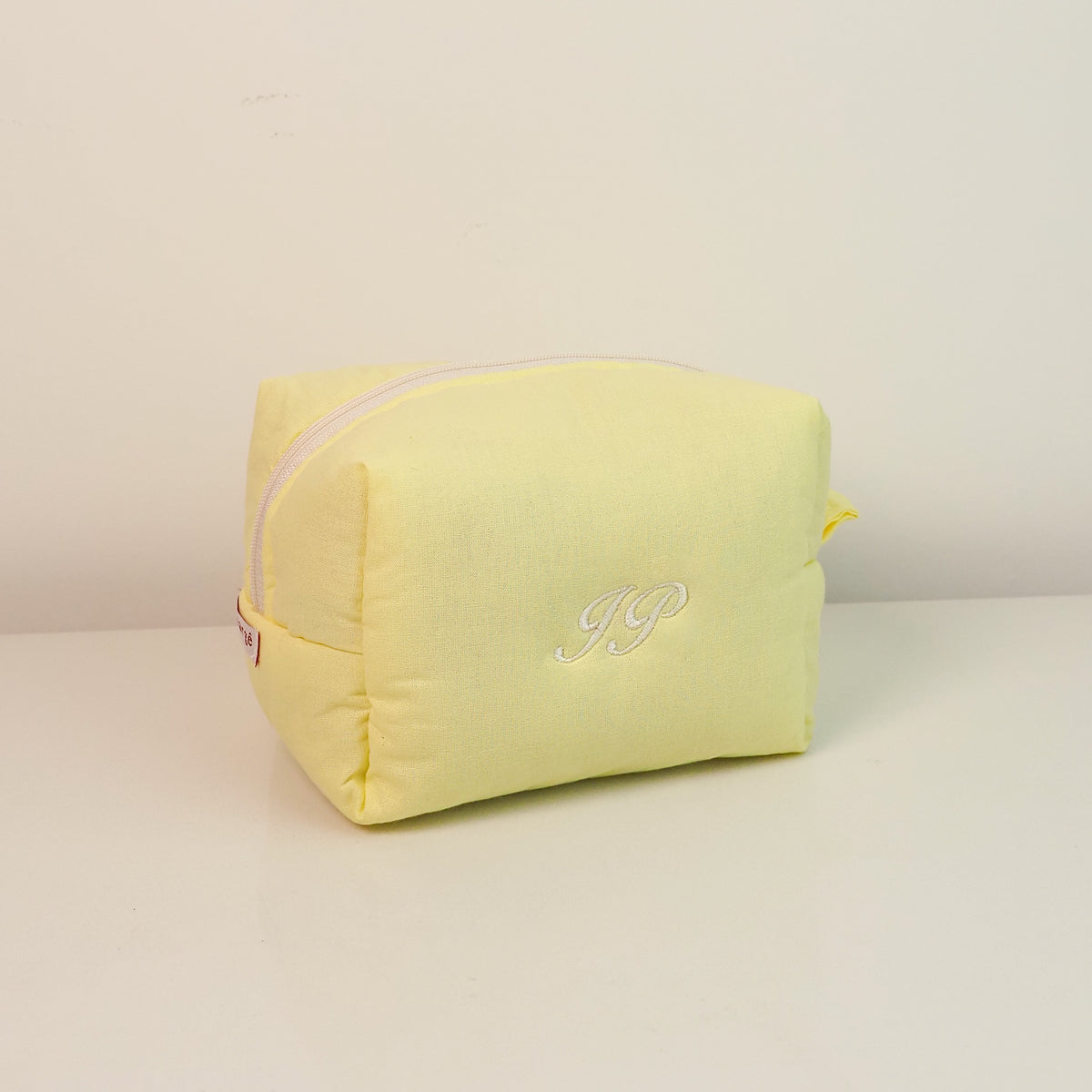 Necessaire Inicial Butter M - margê atelier