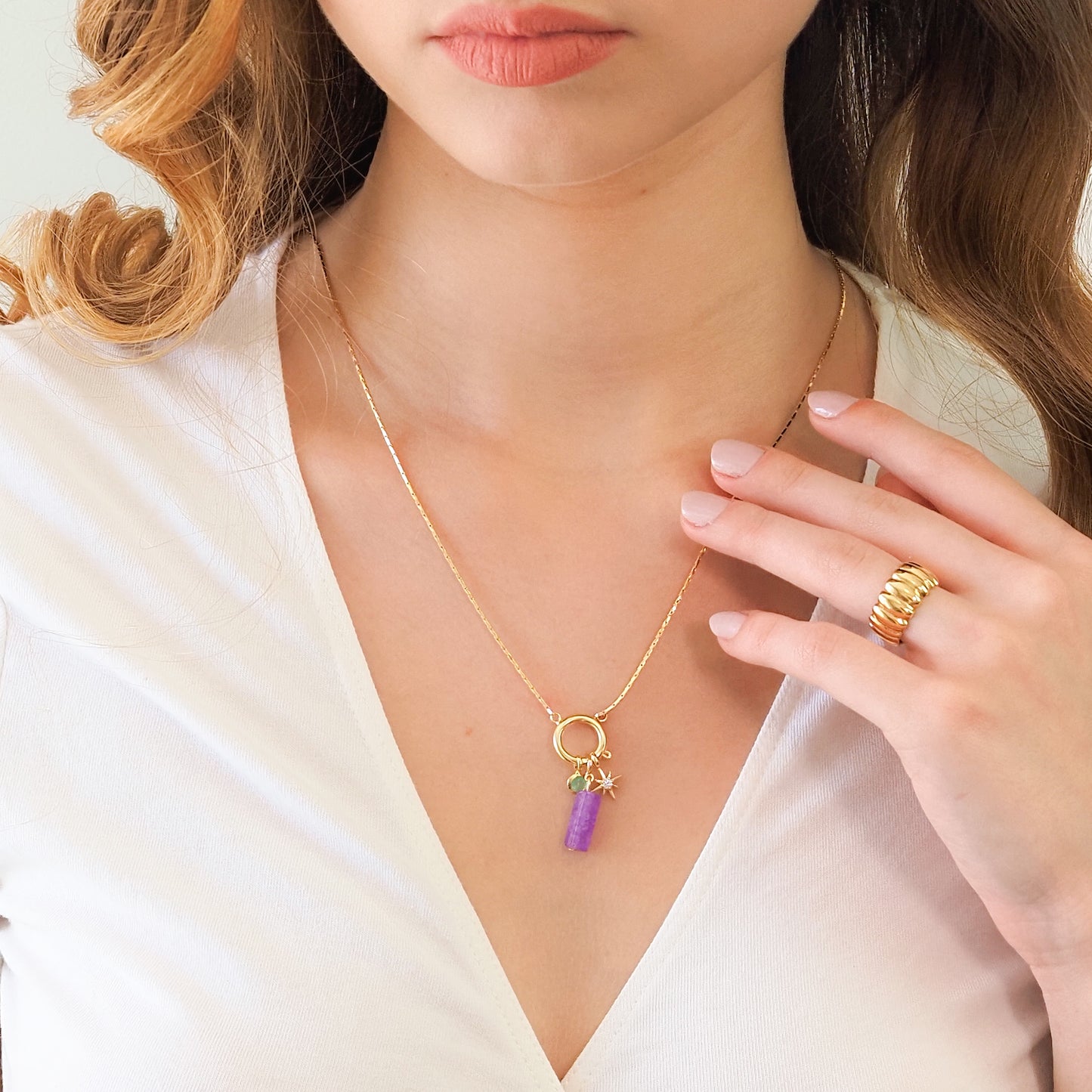 Charm estrela  dourado