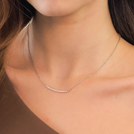 Colar arco zirconia prateada