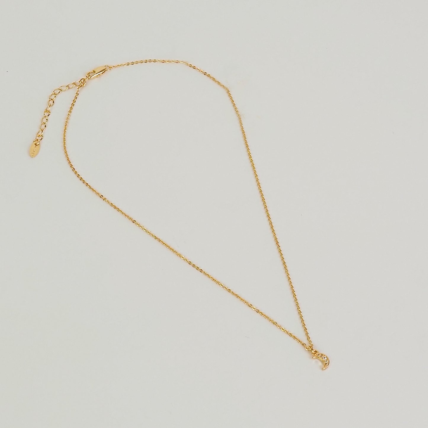 Colar lua dourado