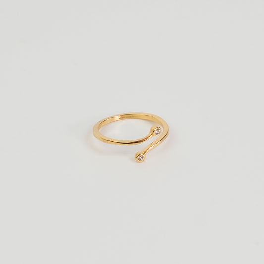 Anel duas zirconias ajustável dourado