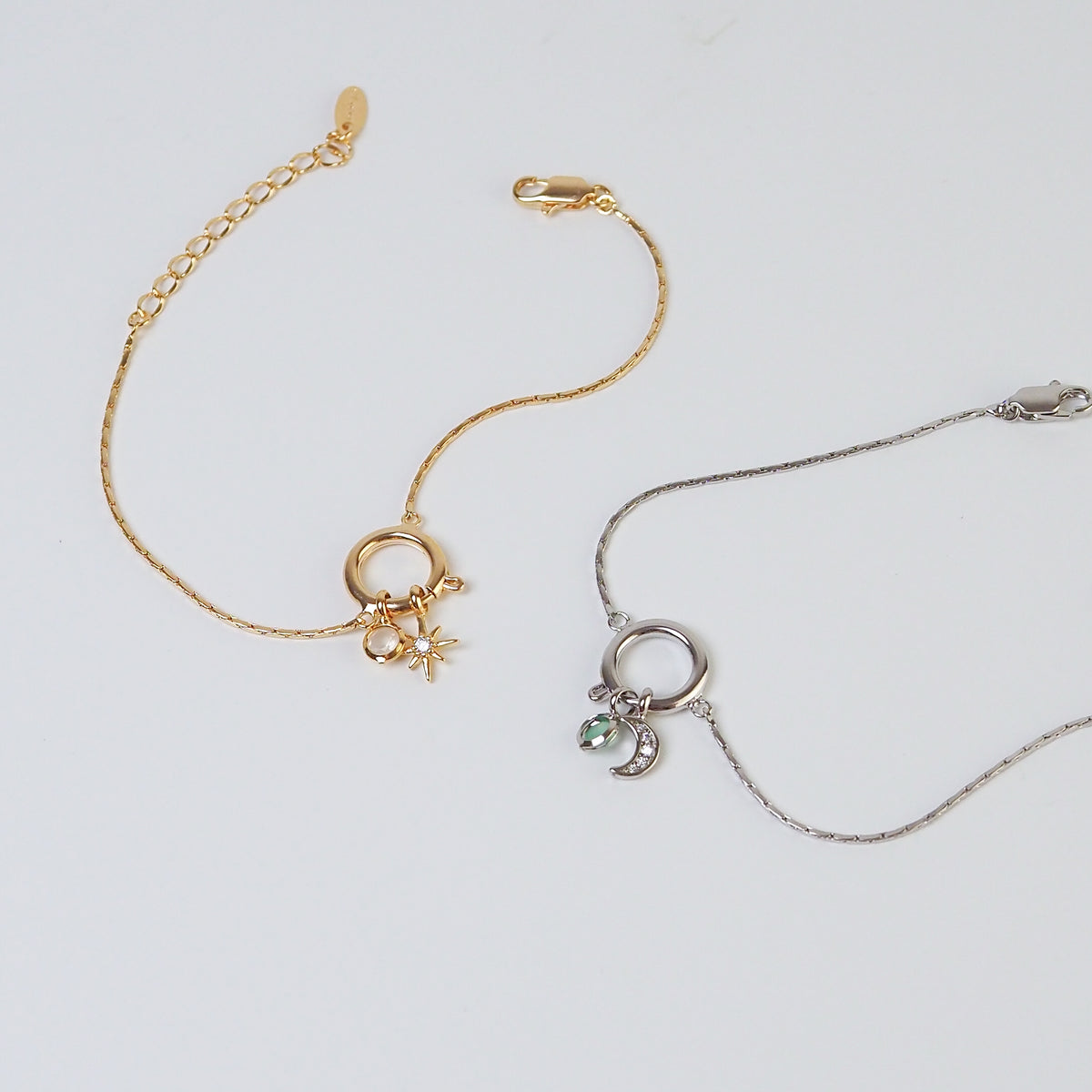 Pulseira charms prateada