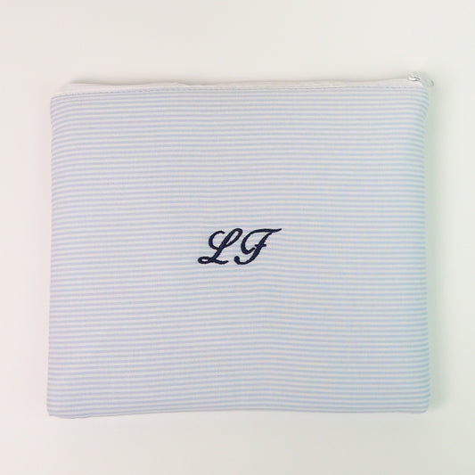 Necessaire Envelope Inicial Listras azul