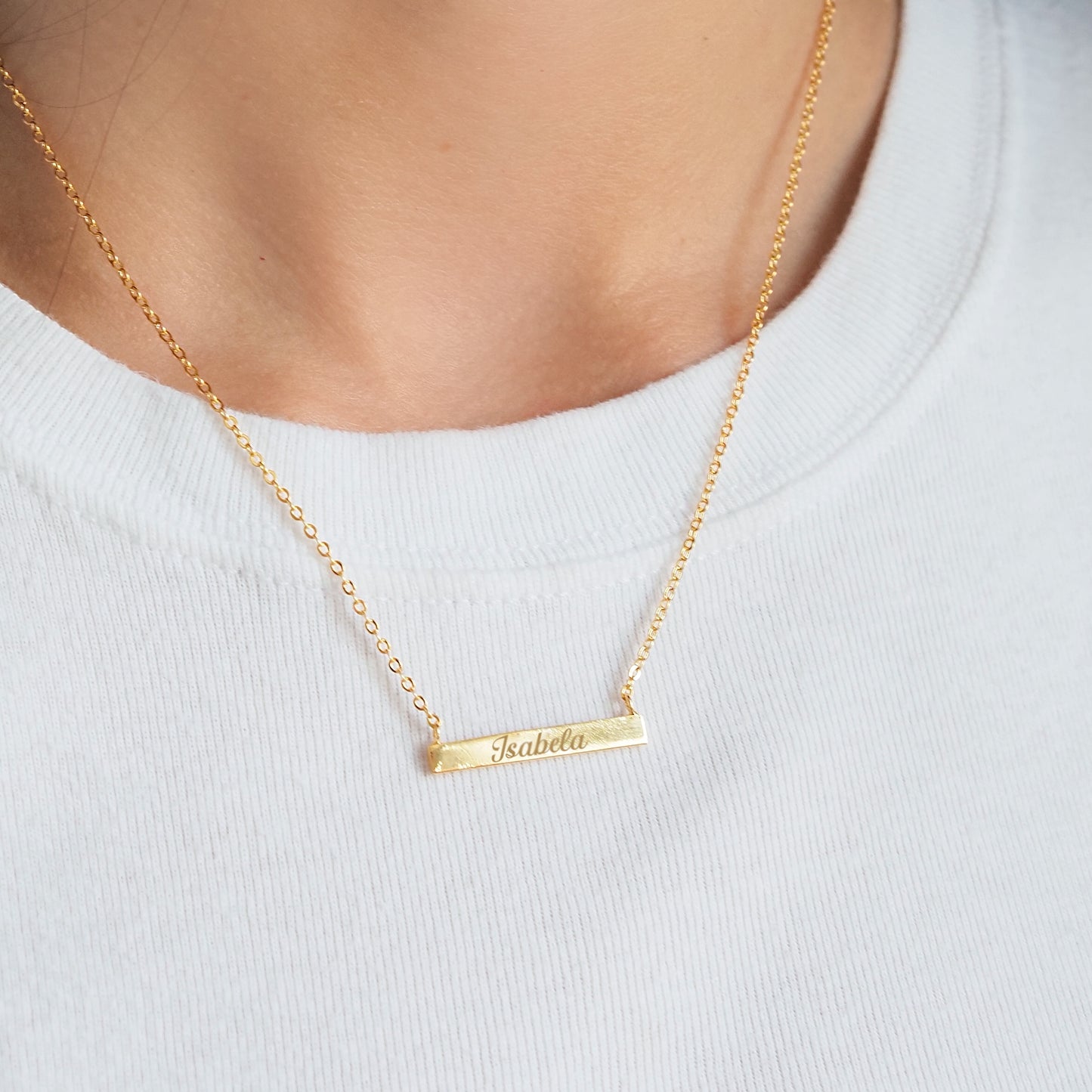 Colar inicial plaquinha dourado