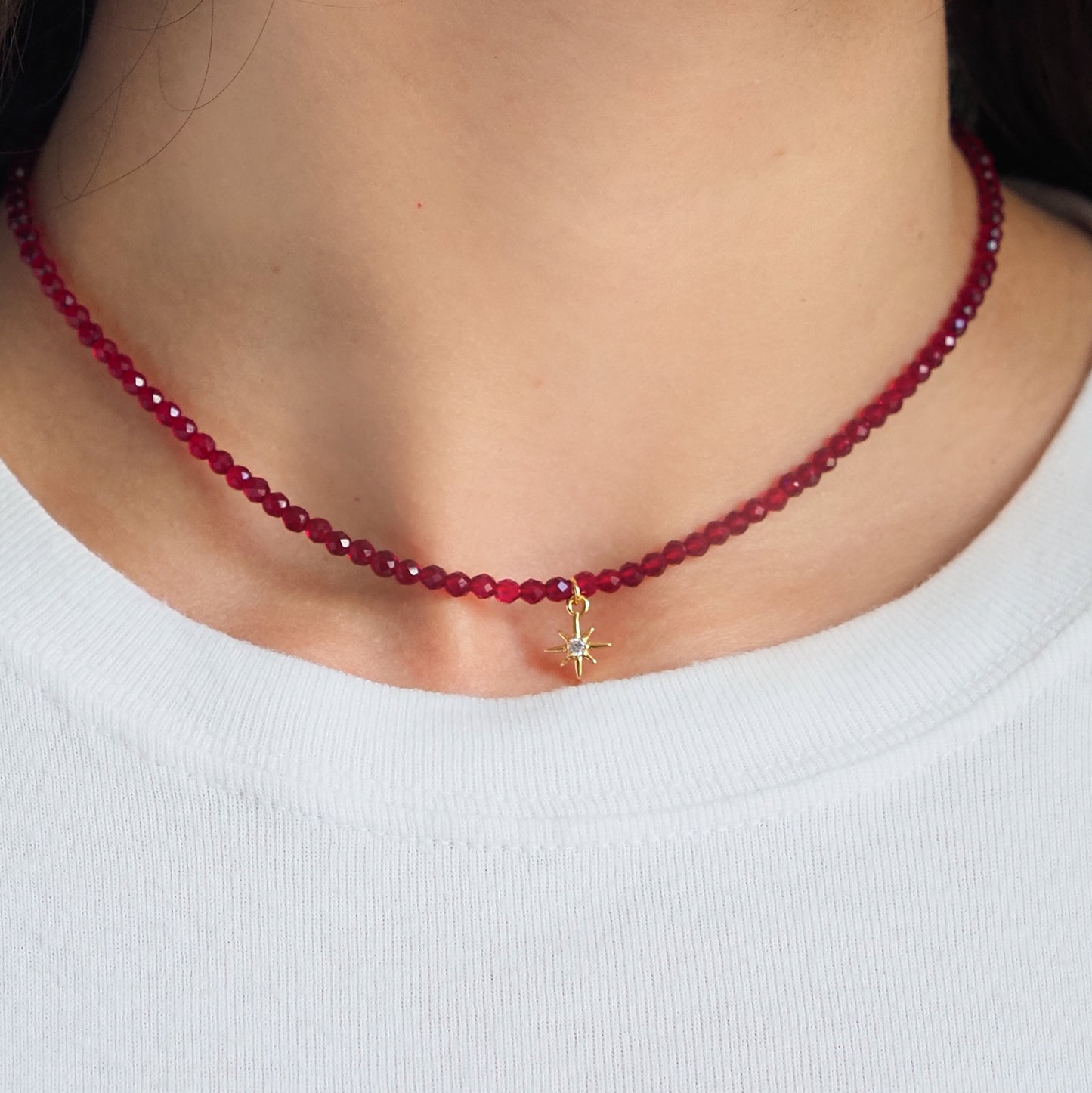 Colar estrela vermelho
