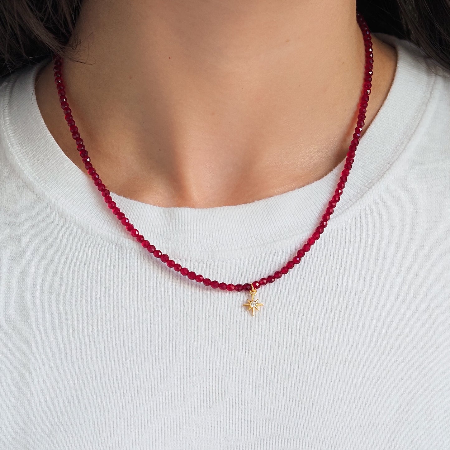 Colar estrela vermelho