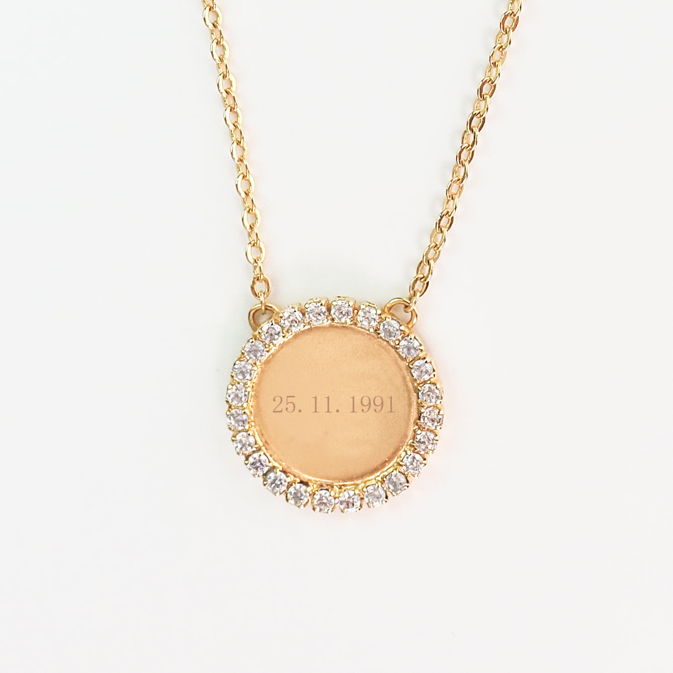 Colar Medalha Inicial zirconia dourada