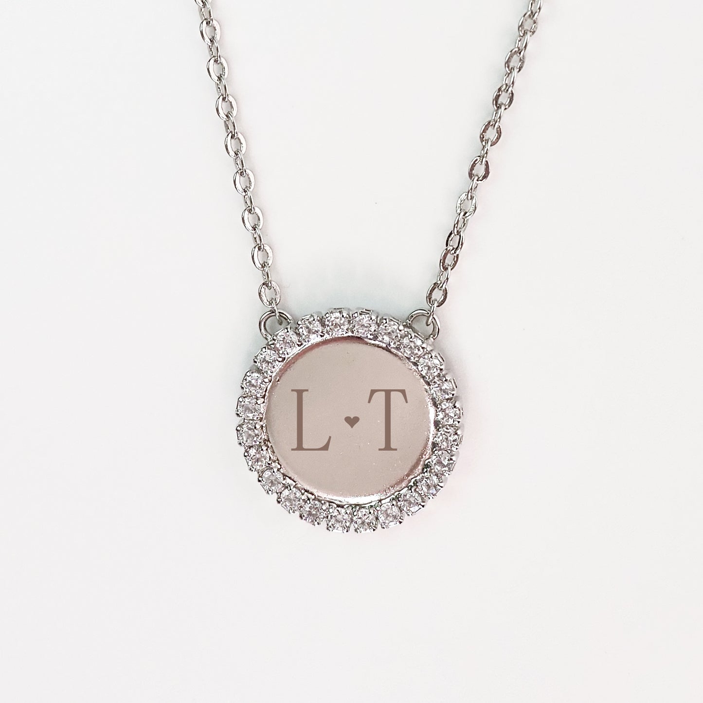 Colar Medalha Inicial zirconia prateada