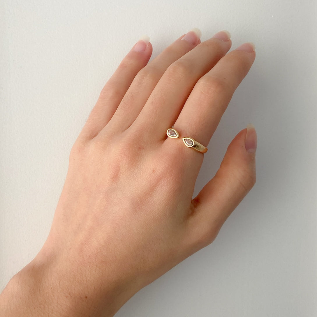 Anel gota dupla zirconia dourado - margê atelier