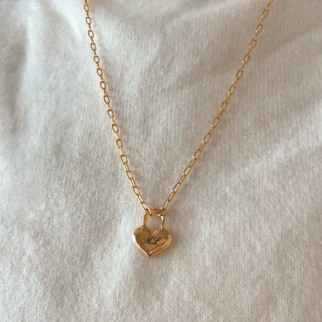 Colar coração cadeado inicial dourado - margê atelier