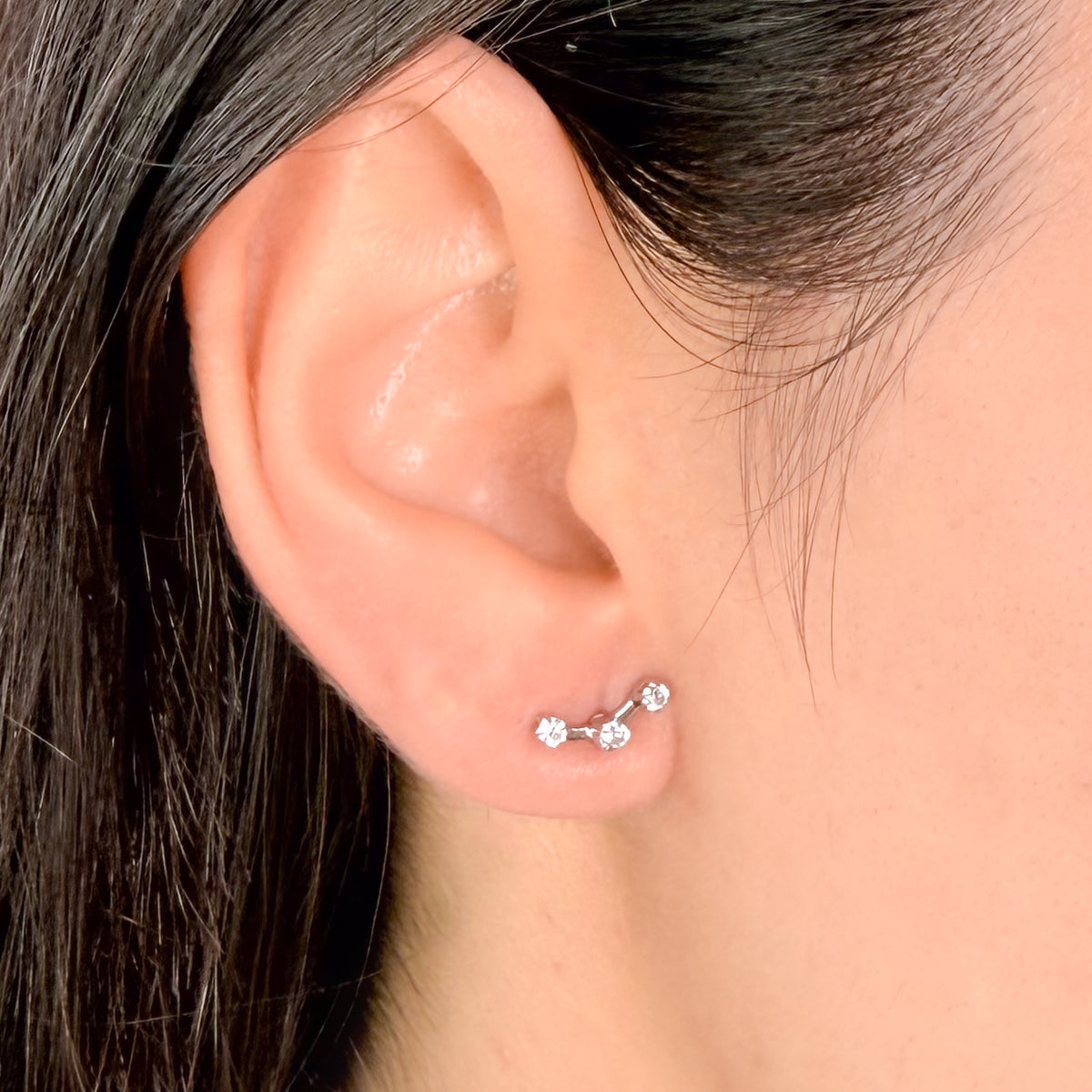 Earcuff zirconias petit prateado - margê atelier