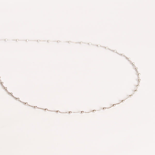 Choker bolinhas prateado